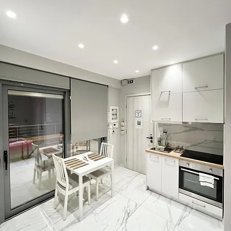 Blueline 2 * Loutraki (Corinthia)